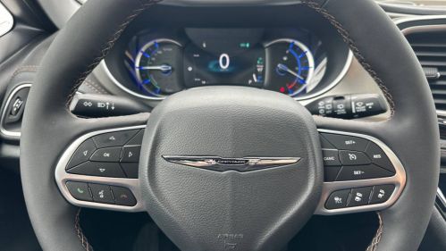 2025 Chrysler Pacifica 2C4RC1N73SR564051