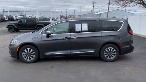 2022 Chrysler Pacifica 2C4RC1S76NR127489