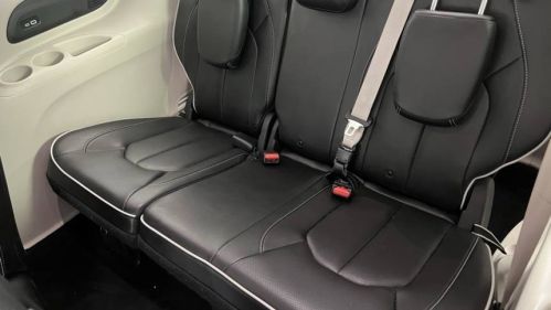 2021 Chrysler Pacifica 2C4RC1S78MR536236