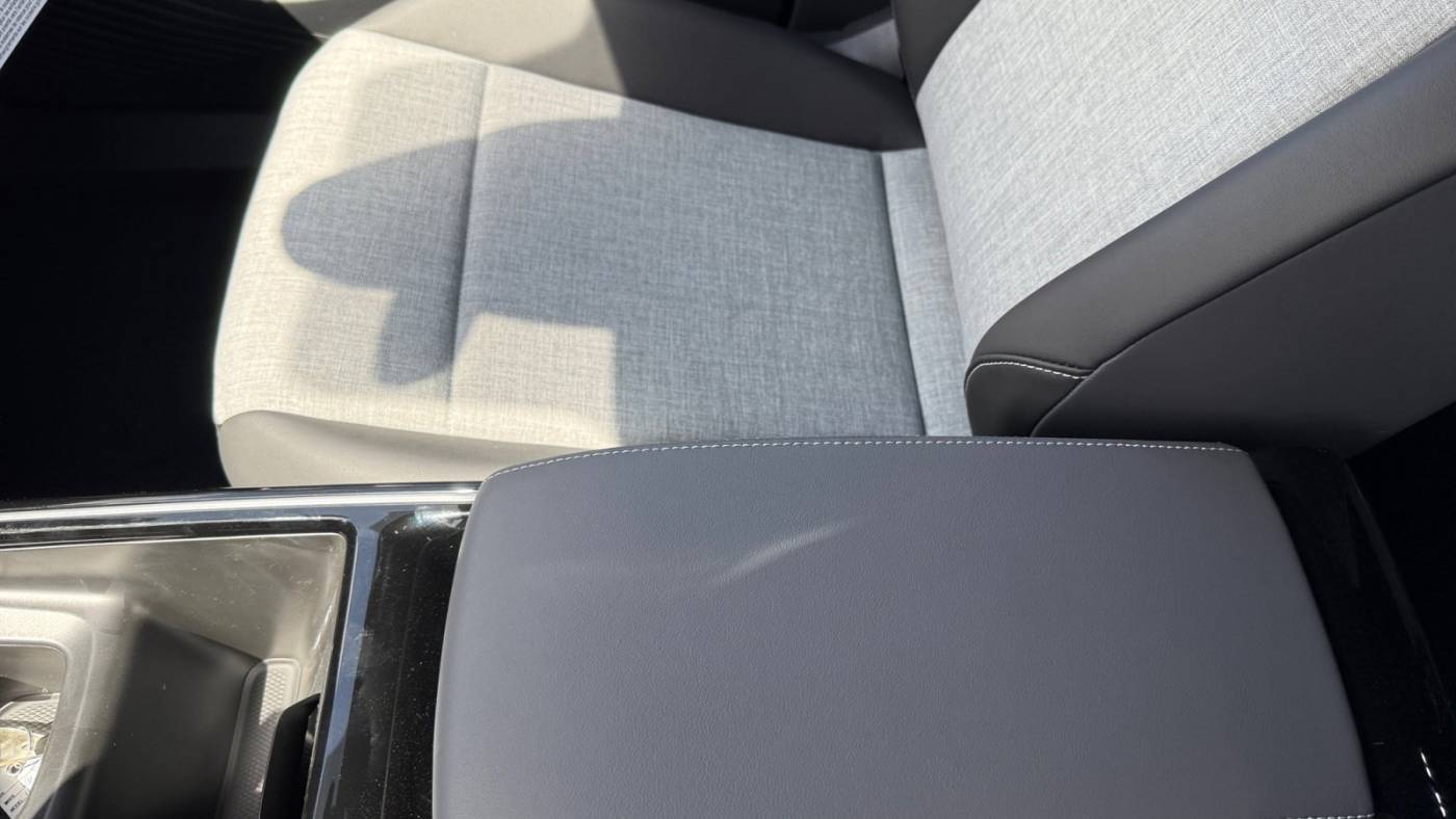 2025 Volkswagen ID.4 1V2CRPE89SC002548