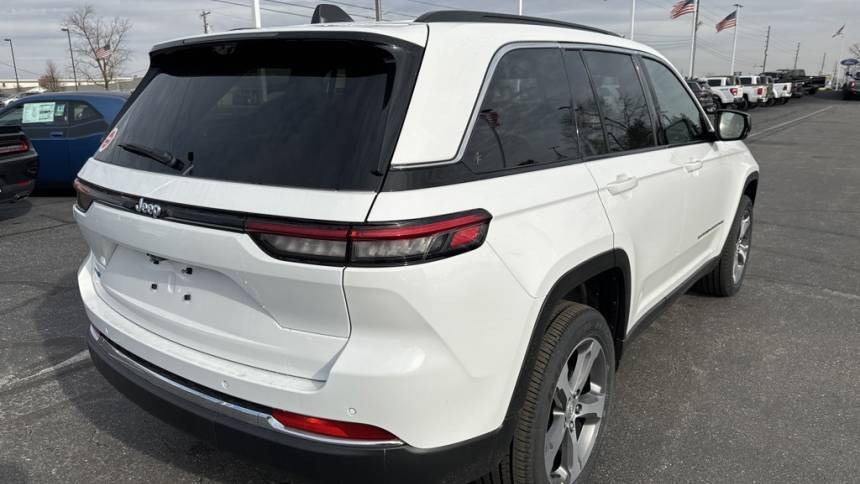 2024 Jeep Grand Cherokee 1C4RJYB60RC111096
