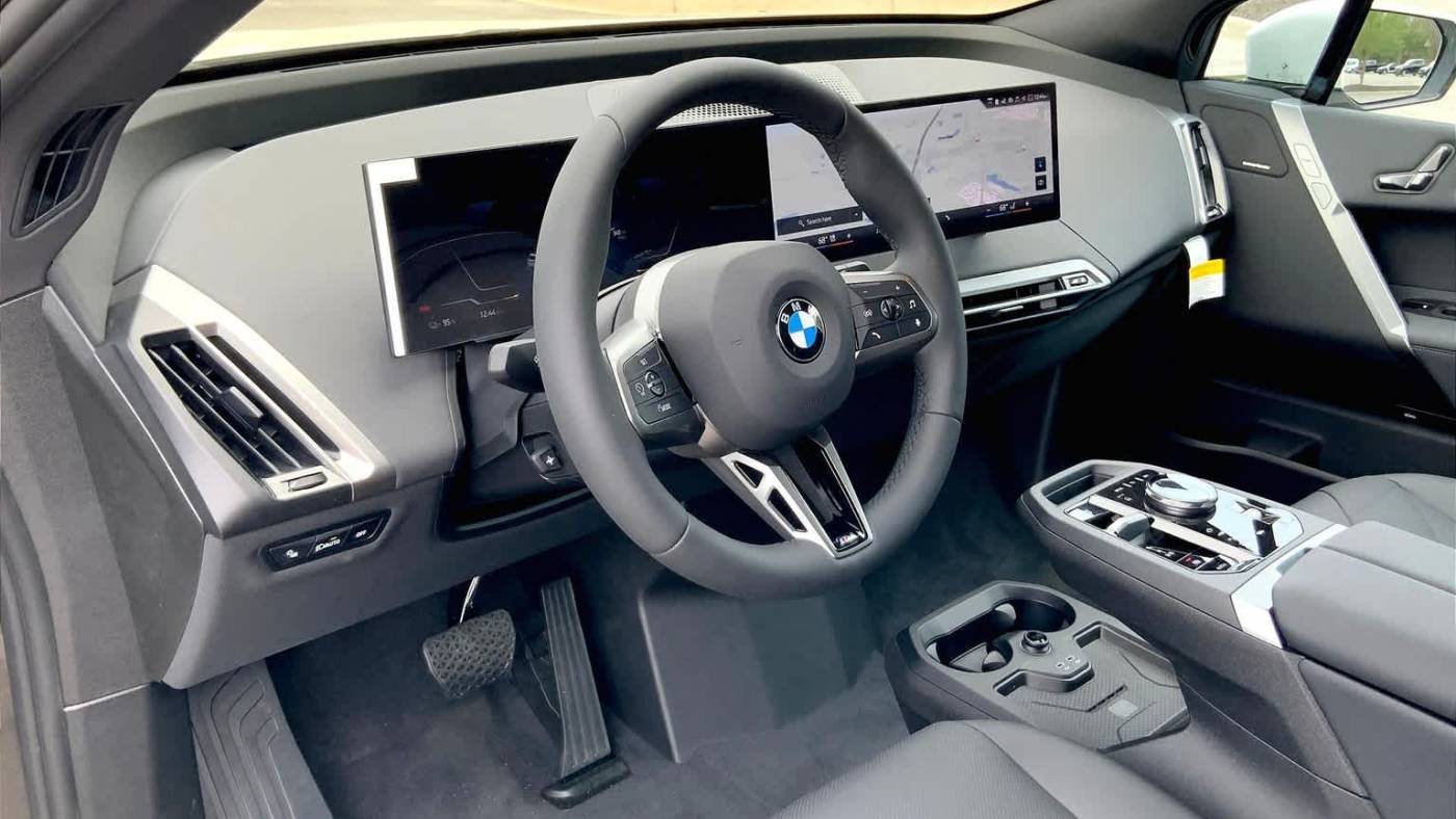 2025 BMW iX WB523CF02SCU72108