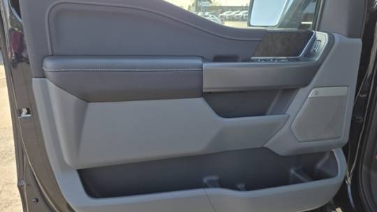 2025 Ford F-150 Lightning 1FT6W3LUXSWG08939