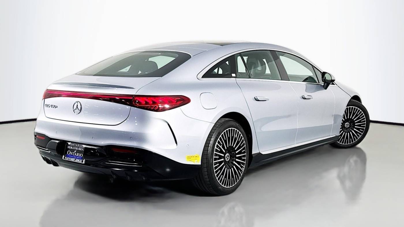 2022 Mercedes EQS Sedan W1KCG2DB3NA004261
