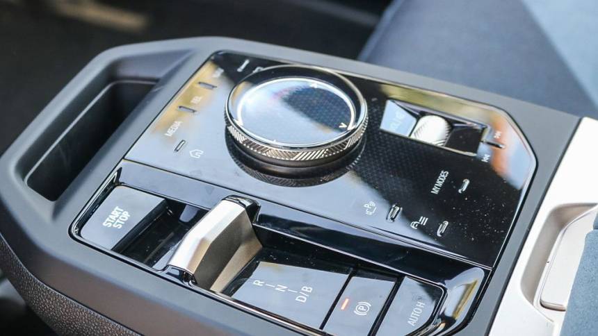2025 BMW iX WB523CF09SCT75052