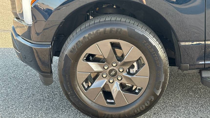 2024 Ford F-150 Lightning 1FT6W5L78RWG02380