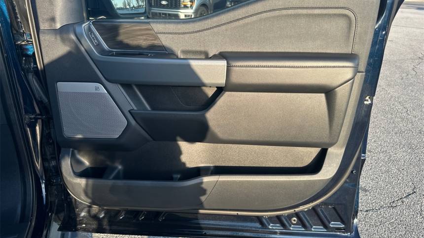 2024 Ford F-150 Lightning 1FT6W5L78RWG02380