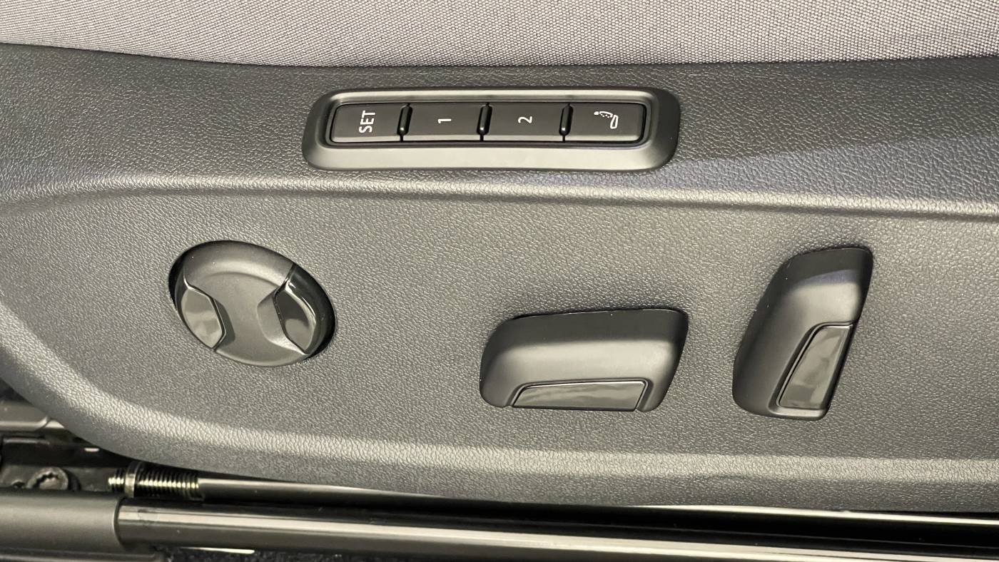 2025 Volkswagen ID.4 1V2WSPE89SC001076