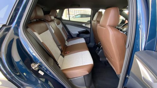 2023 Volkswagen ID.4 1V2BMPE8XPC058029