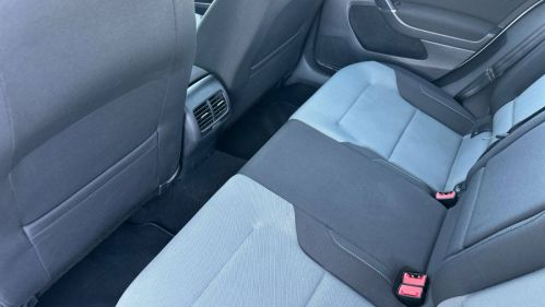 2016 Volkswagen e-Golf WVWKP7AU7GW910671