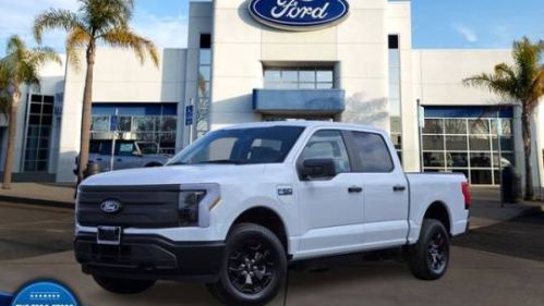 2025 Ford F-150 Lightning 1FT6W1B7XSWG01232