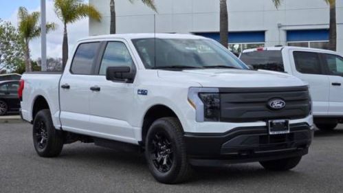 2025 Ford F-150 Lightning 1FT6W1B7XSWG01232