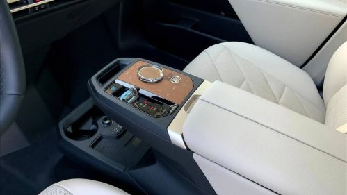 2025 BMW iX WB523CF06SCU67865