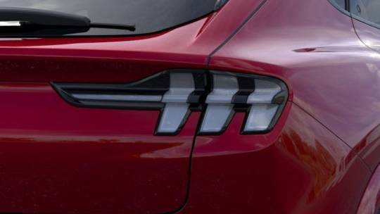 2025 Ford Mustang Mach E 3FMTK4SX1SMA17040