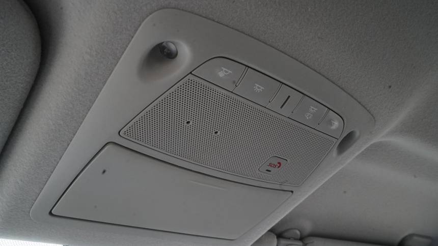 2020 Nissan LEAF - Images - 17