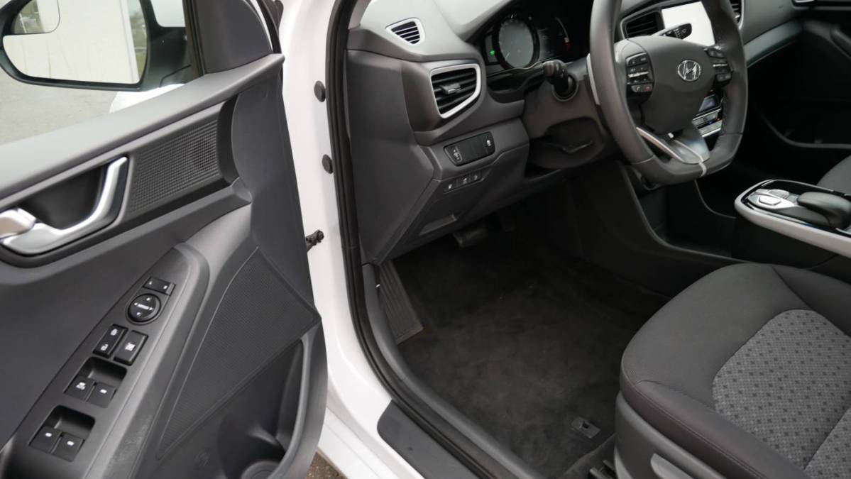 2018 Hyundai IONIQ - Images - 8