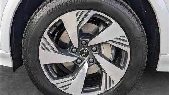 2025 Audi Q6 e-tron WA124BGF5SA022988