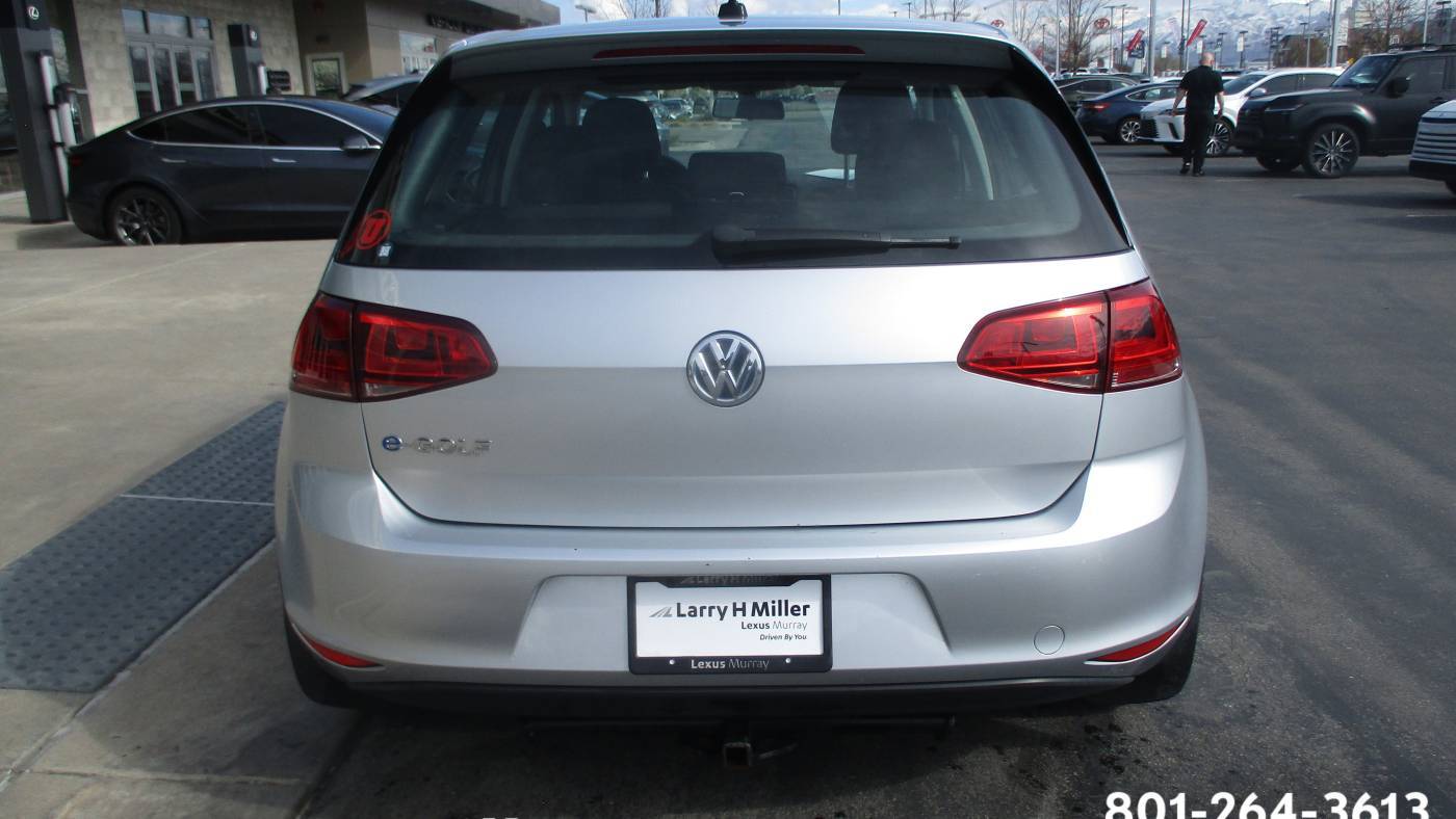 2016 Volkswagen e-Golf WVWKP7AU4GW916976