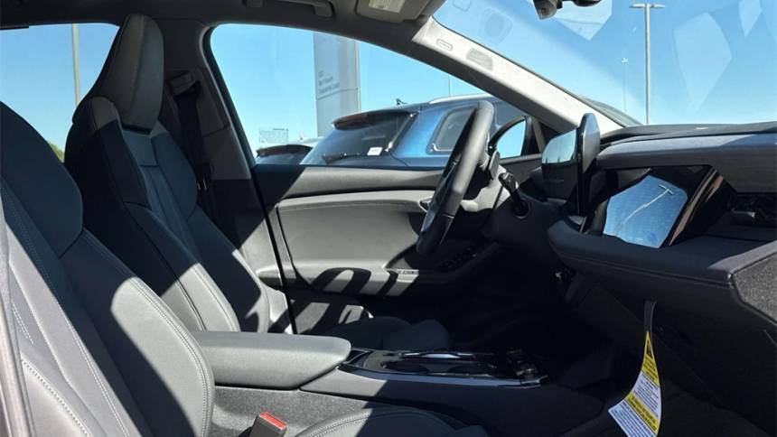 2025 Audi Q6 e-tron WA124BGF2SA015464