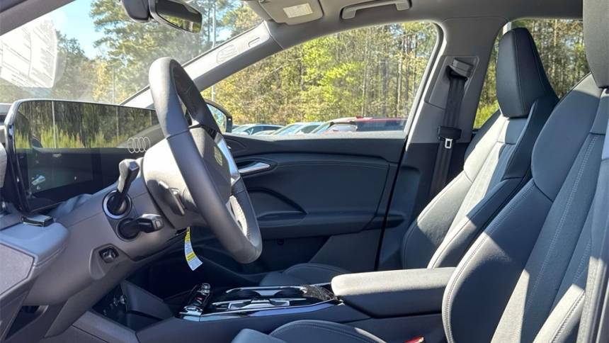 2025 Audi Q6 e-tron WA124BGF2SA015464