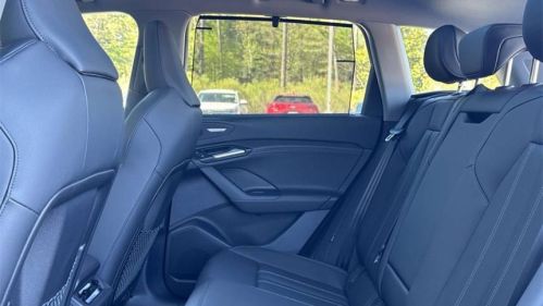 2025 Audi Q6 e-tron WA124BGF2SA015464