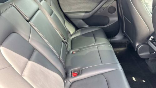 2022 Tesla Model Y 7SAYGDEEXNF454228