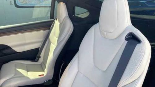 2023 Tesla Model X 7SAXCBE53PF425541