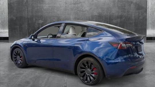 2022 Tesla Model Y 7SAYGDEF7NF540590