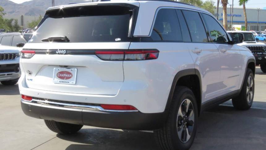 2024 Jeep Grand Cherokee 1C4RJYB6XRC262401
