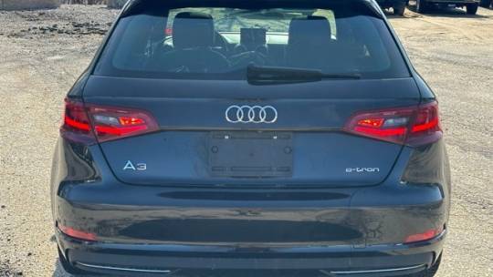 2016 Audi A3 Sportback e-tron - Images - 4