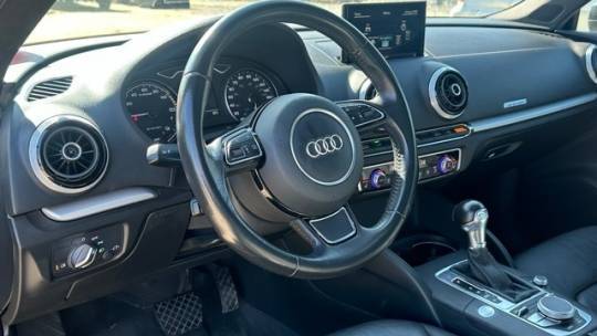 2016 Audi A3 Sportback e-tron - Images - 7