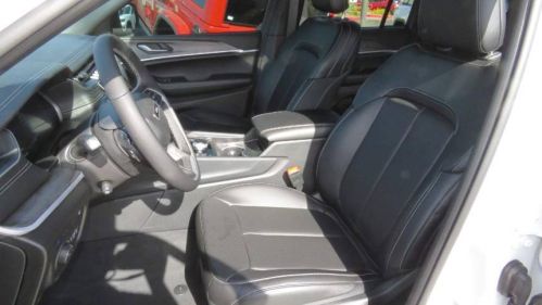 2024 Jeep Grand Cherokee 1C4RJYB6XRC262401
