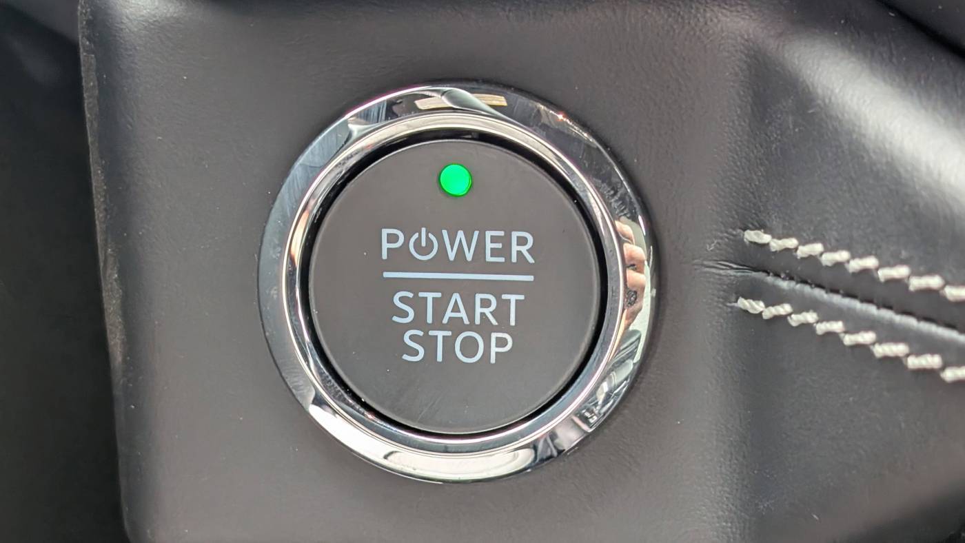 2025 Ford F-150 Lightning 1FT6W7L76SWG01049