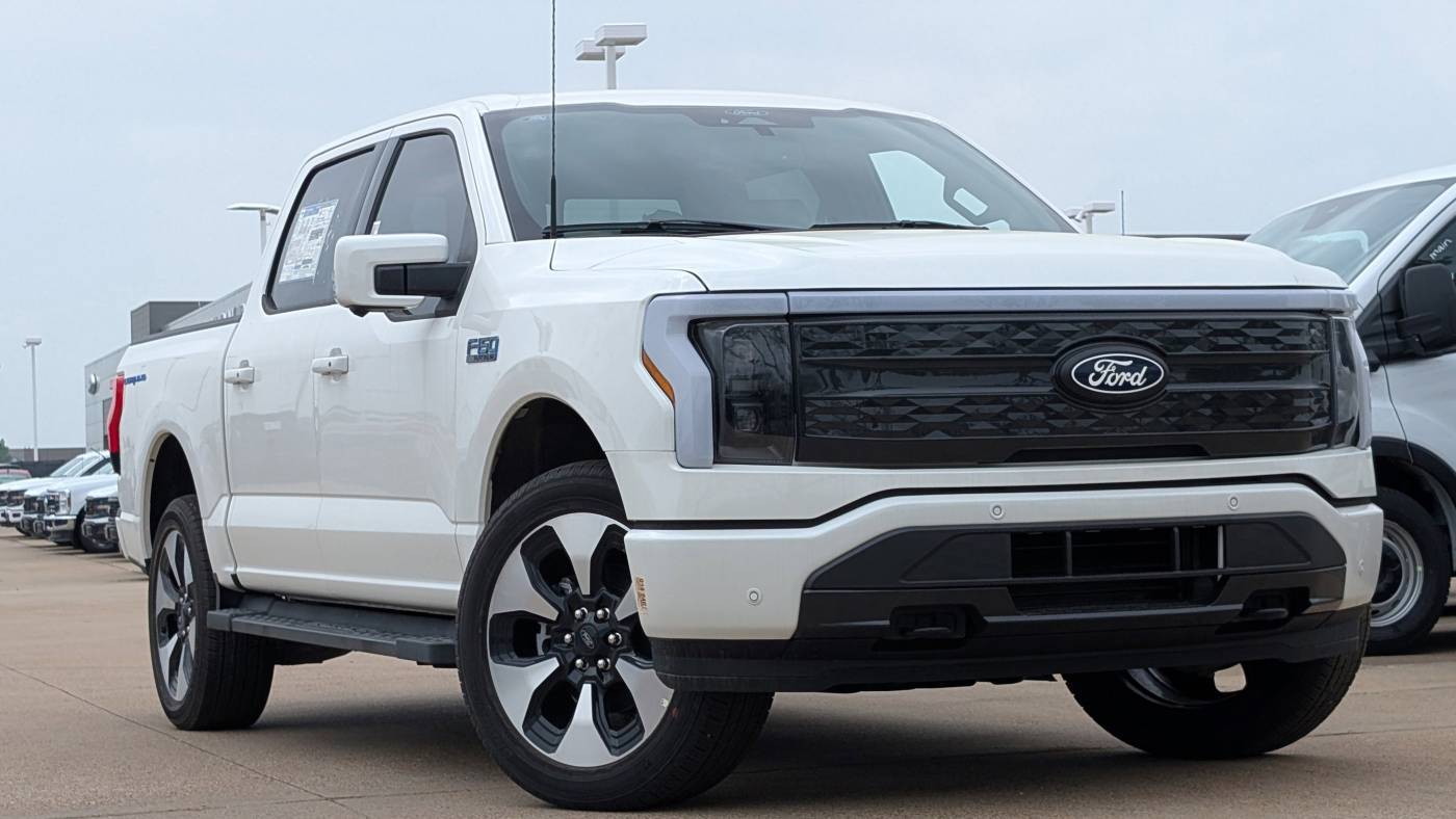 2025 Ford F-150 Lightning 1FT6W7L76SWG01049