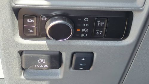 2025 Ford F-150 Lightning 1FT6W3L7XSWG01614