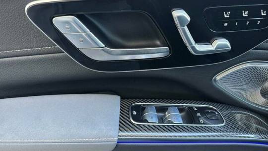 2025 Mercedes EQS SUV 4JGDM4EB8SA036972