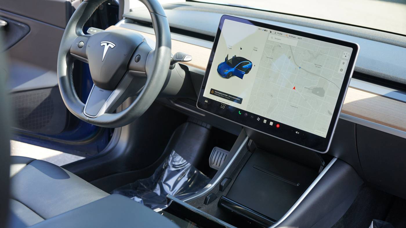 2019 Tesla Model 3 5YJ3E1EA4KF313854
