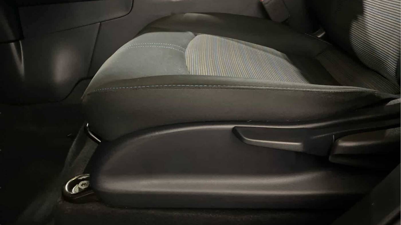 2019 Nissan LEAF 1N4AZ1CP1KC306270