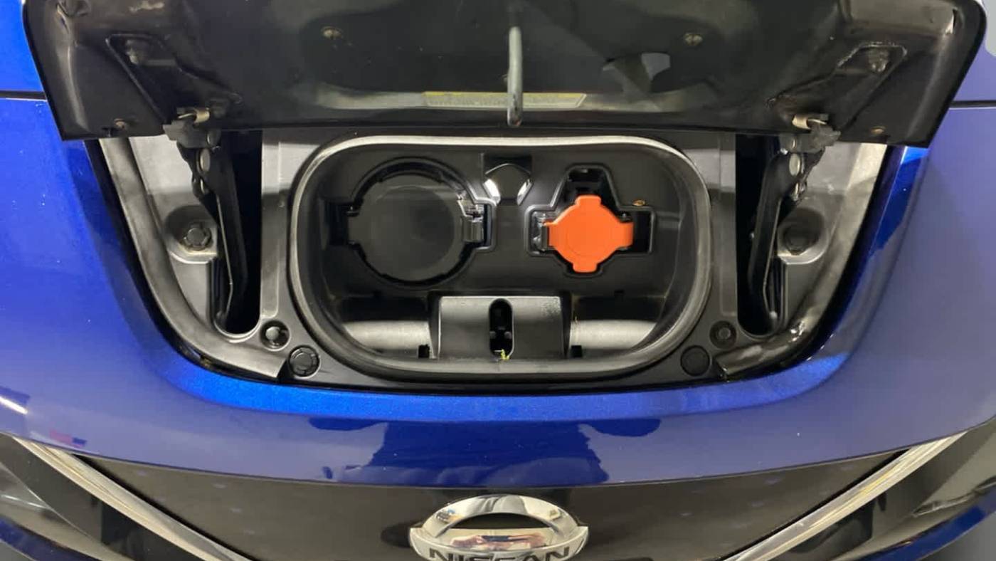 2019 Nissan LEAF 1N4AZ1CP1KC306270