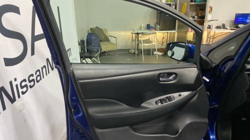 2019 Nissan LEAF 1N4AZ1CP1KC306270