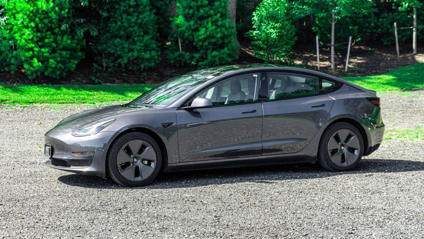 2021 Tesla Model 3 5YJ3E1EA1MF923276