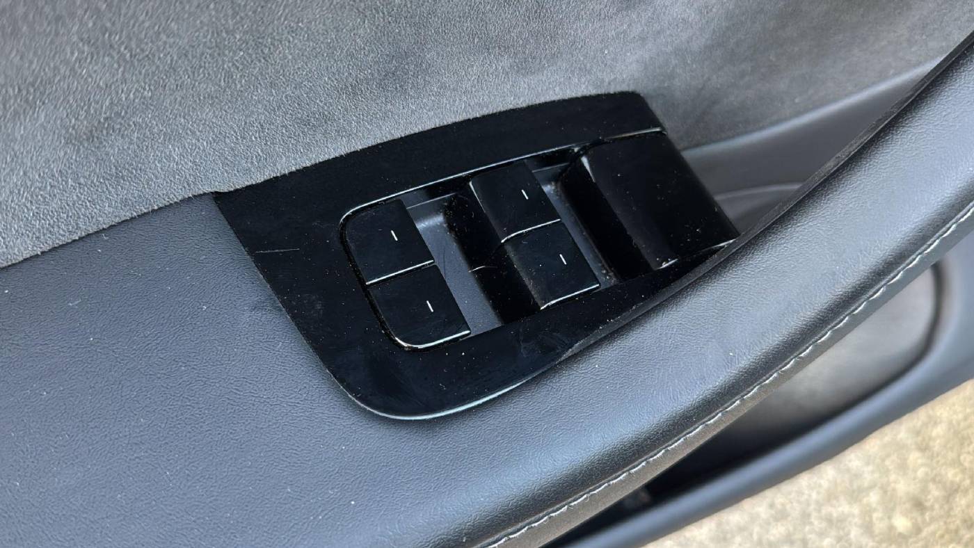 2018 Tesla Model 3 5YJ3E1EB2JF186853