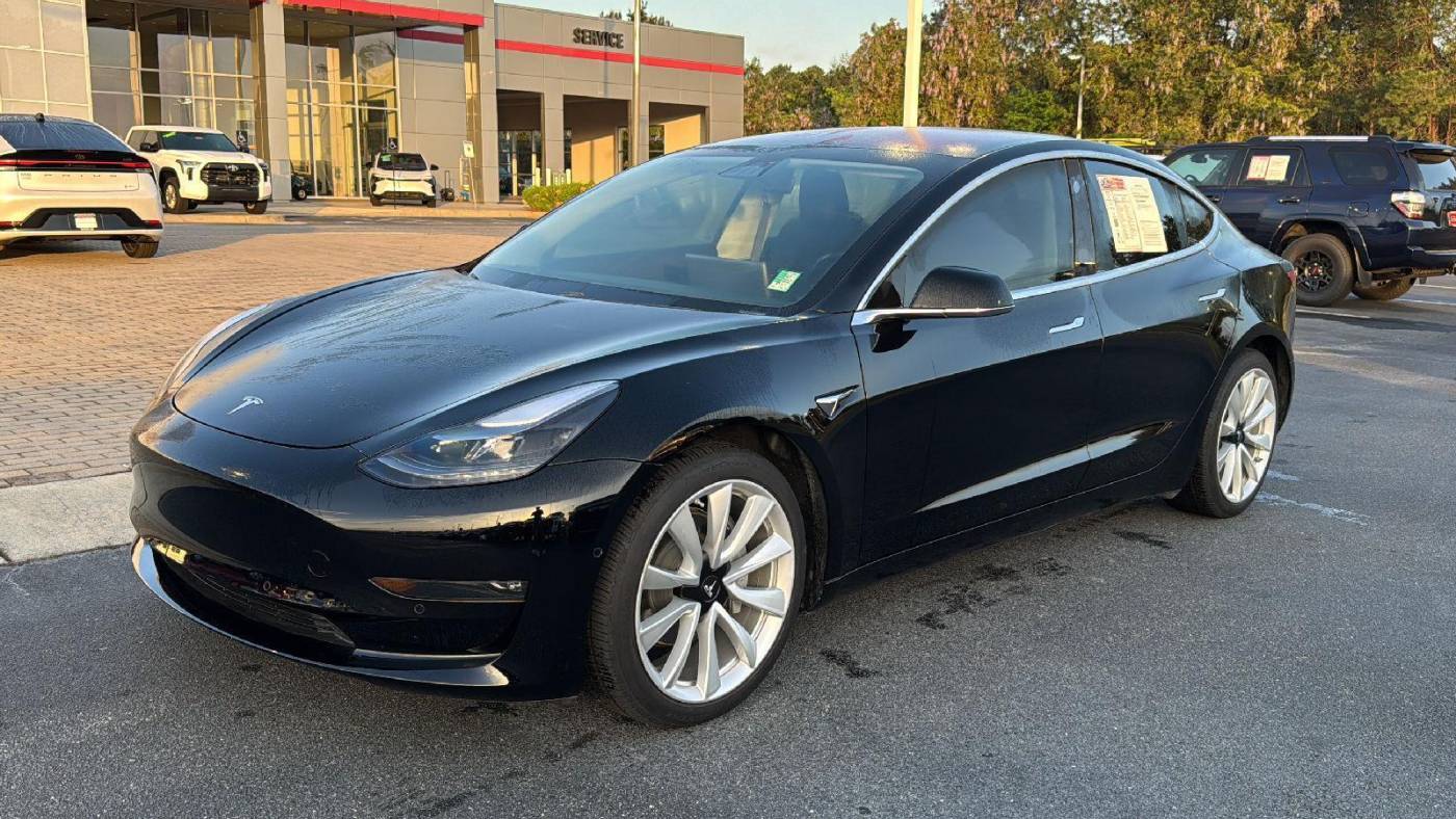 2018 Tesla Model 3 5YJ3E1EB2JF186853