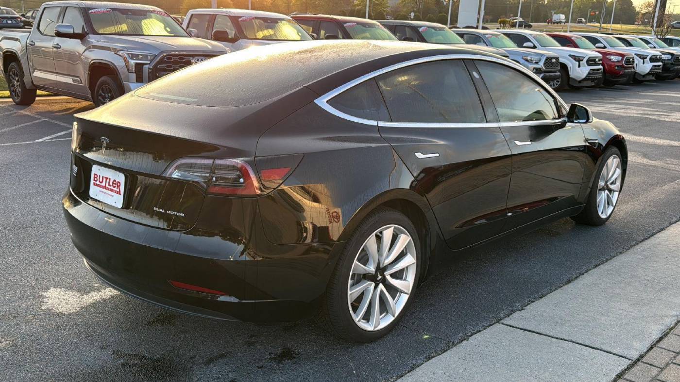 2018 Tesla Model 3 5YJ3E1EB2JF186853