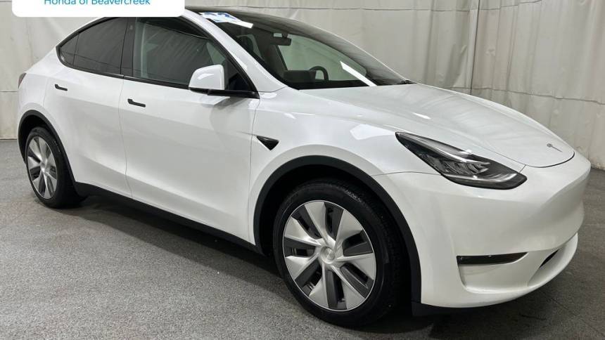 2023 Tesla Model Y 7SAYGDEE0PA127630