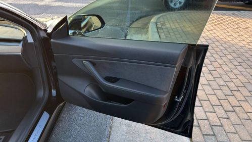 2018 Tesla Model 3 5YJ3E1EB2JF186853