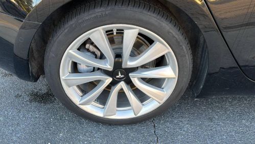 2018 Tesla Model 3 5YJ3E1EB2JF186853