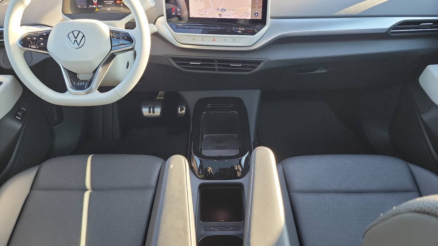 2021 Volkswagen ID.4 WVGDMPE25MP013005