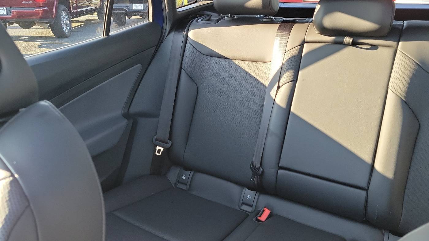 2021 Volkswagen ID.4 WVGDMPE25MP013005