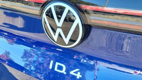 2021 Volkswagen ID.4 WVGDMPE25MP013005